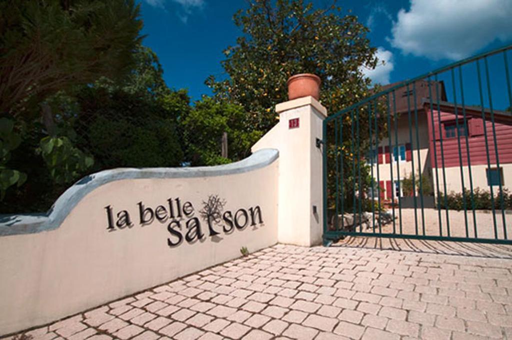 La Belle Saison Bed & Breakfast Mollens  Eksteriør bilde